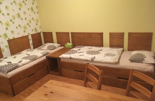 Horský apartmán Zvonička, Rejvíz, obývací pokoj, postele